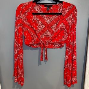 Forever 21 bell sleeved crop top